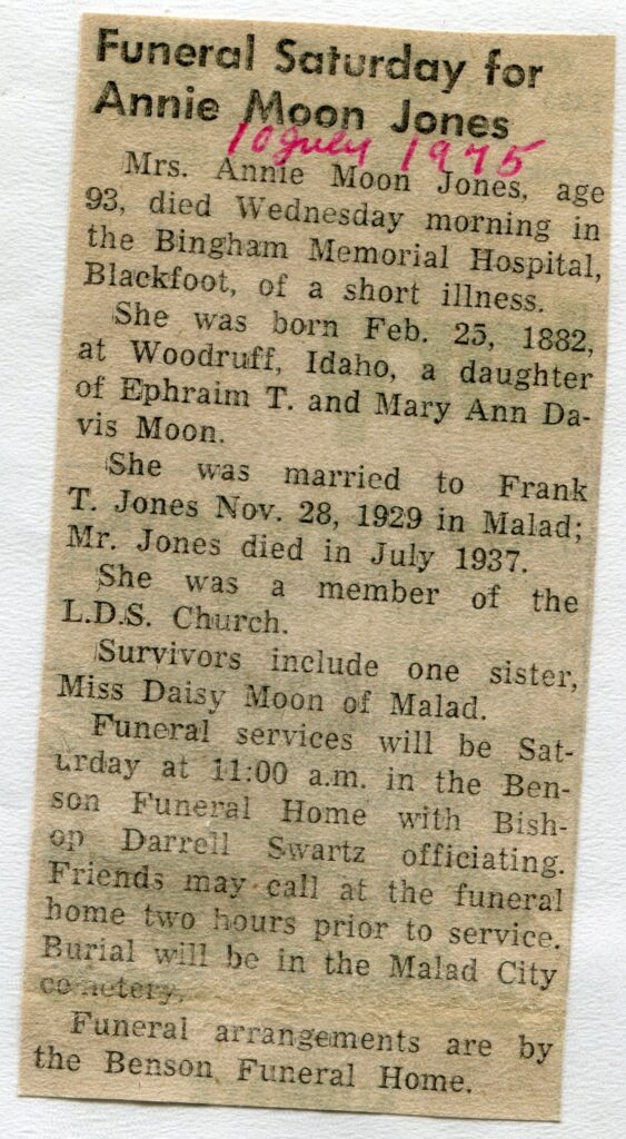 Jones Annie Moon (10 July 1975)